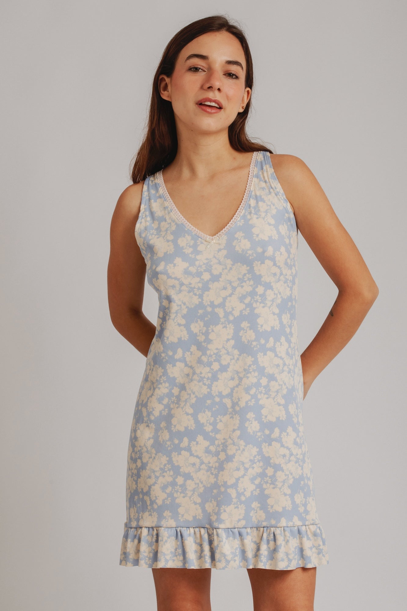 CAMISÓN LILY CELESTE