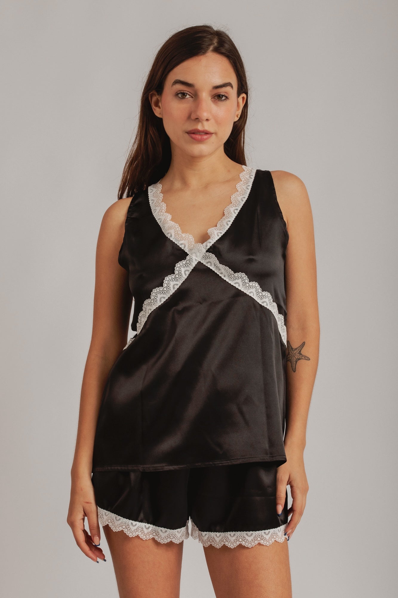 PIJAMA HAILEY NEGRA