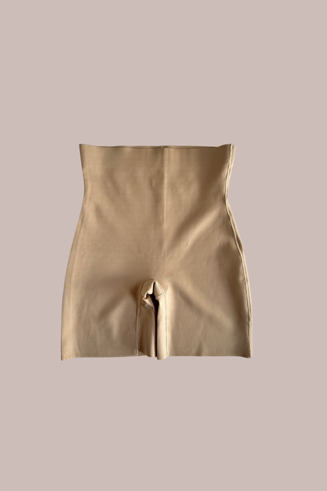 BIKER SHORT NUDE