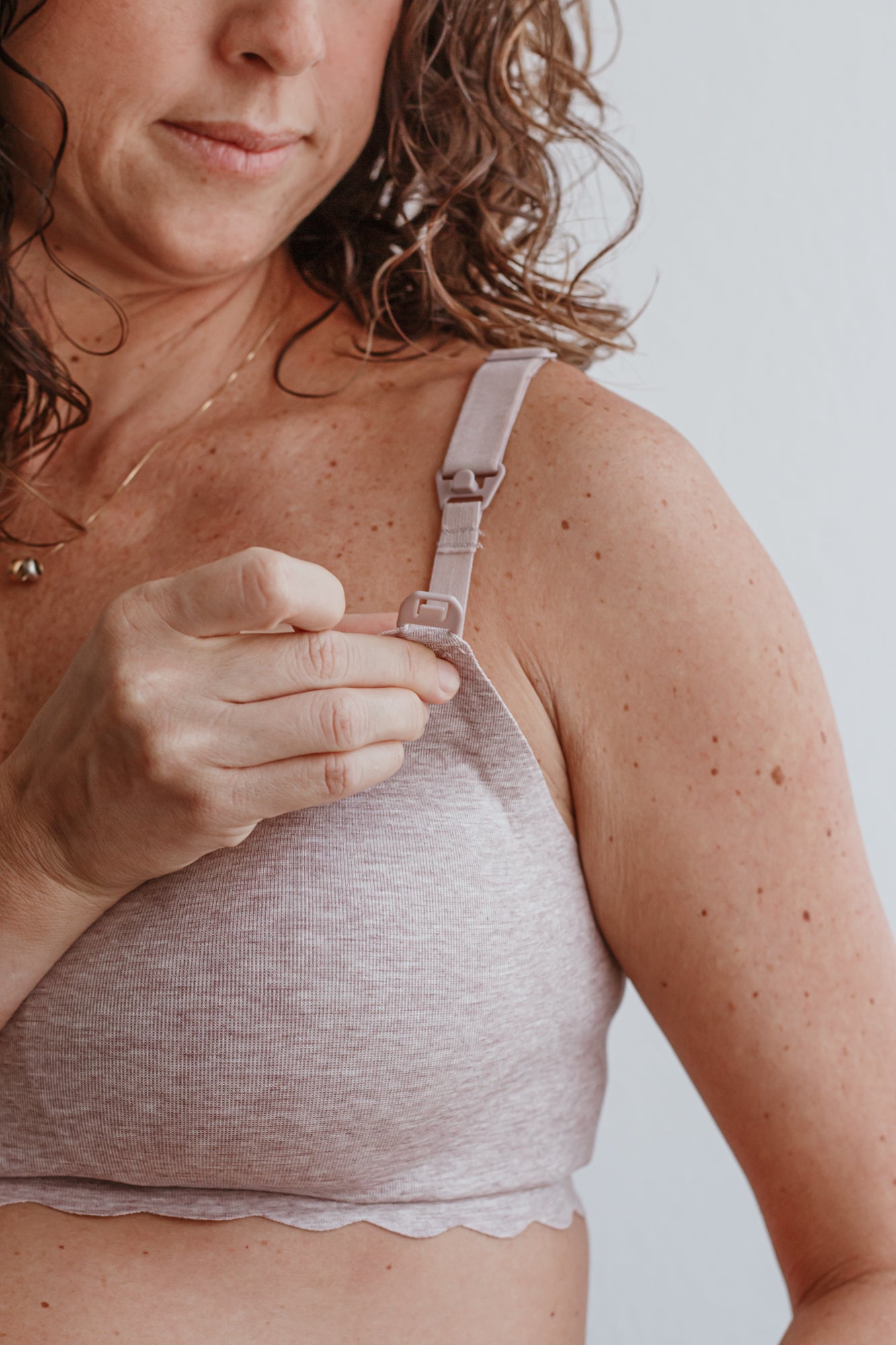 MATERNITY BRA LILA CLARO